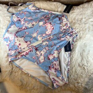 NWT Aqua Couture Bikini Blue & White Abstract Print Top Sz L Bottoms Sz XL